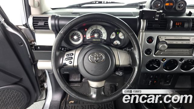 Toyota FJ Cruiser 2007 — photo 13