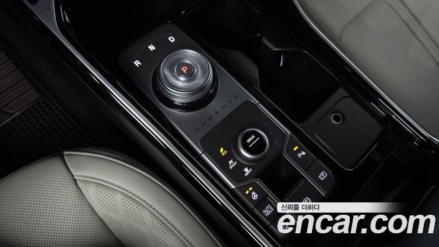 Kia Sorento 2024 — photo 12