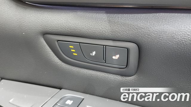 Cadillac CT6 2018 — photo 19