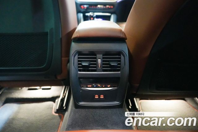 BMW 4-Series 2022 — photo 9