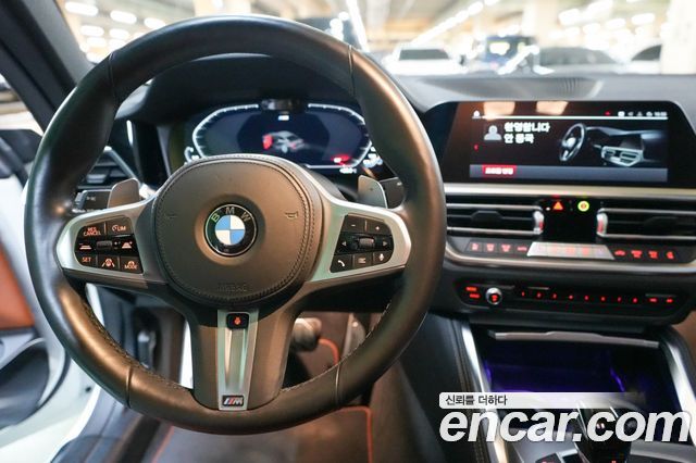 BMW 4-Series 2022 — photo 10