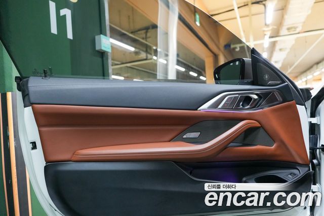 BMW 4-Series 2022 — photo 13