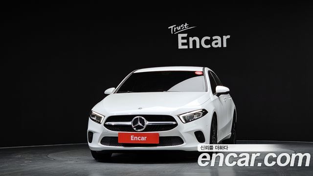 Mercedes-Benz A-Class 2021 — photo 3