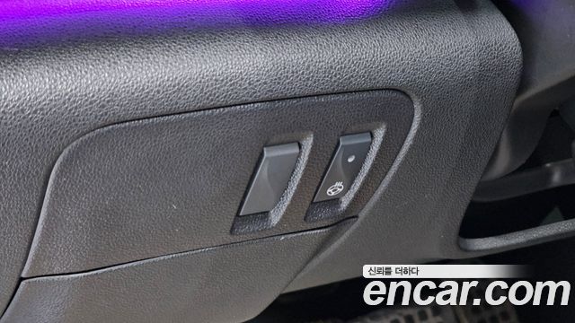Renault Korea SM6 2021 — photo 20