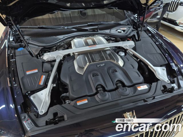 Bentley Flying Spur 2023 — photo 20