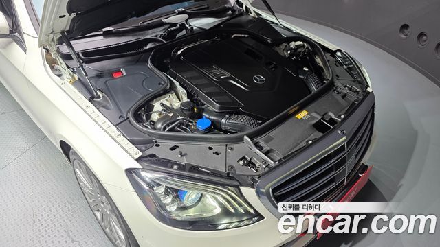 Mercedes-Benz S-Class 2019 — photo 6