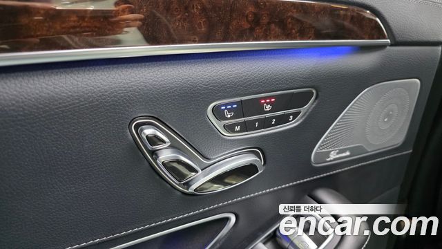 Mercedes-Benz S-Class 2019 — photo 24