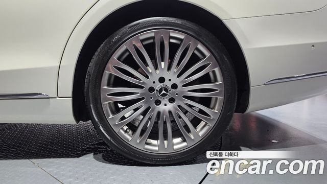 Mercedes-Benz S-Class 2019 — photo 7