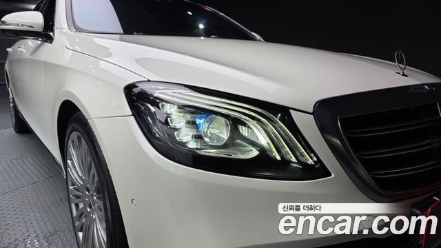 Mercedes-Benz S-Class 2019 — photo 8