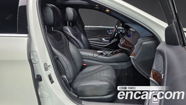 Mercedes-Benz S-Class 2019 — photo 16