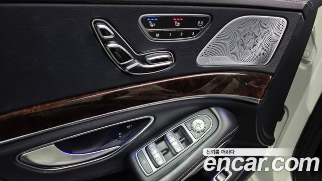 Mercedes-Benz S-Class 2019 — photo 30