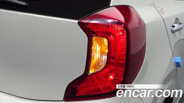 Kia morning 2023 — photo 9