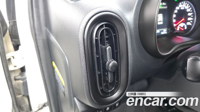 Kia morning 2023 — photo 32