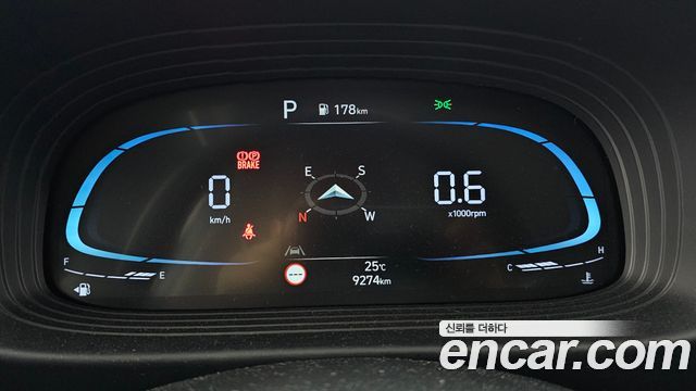 Hyundai Venue 2025 — photo 11