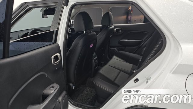 Hyundai Venue 2025 — photo 18
