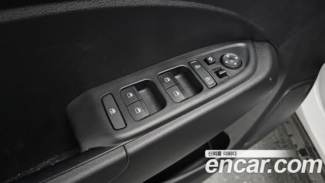 Hyundai Venue 2025 — photo 23