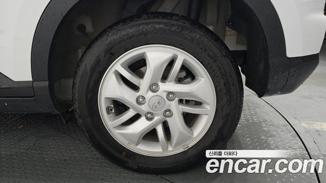 Hyundai Venue 2025 — photo 7