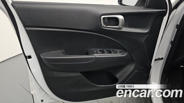 Hyundai Venue 2025 — photo 14