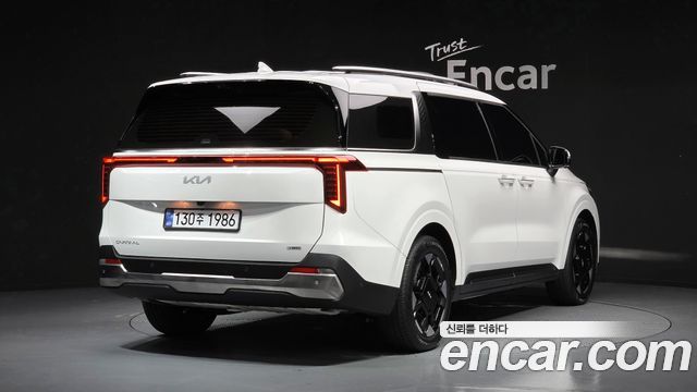 Kia Canival 2025 — photo 2