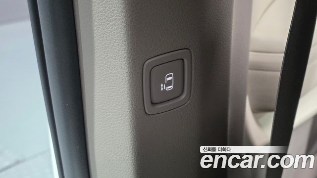 Kia Canival 2025 — photo 24