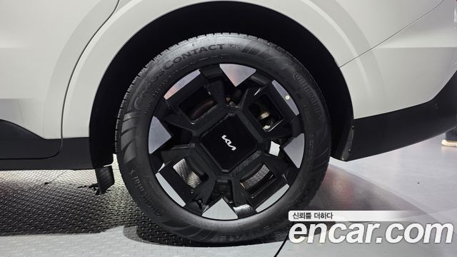 Kia Canival 2025 — photo 7
