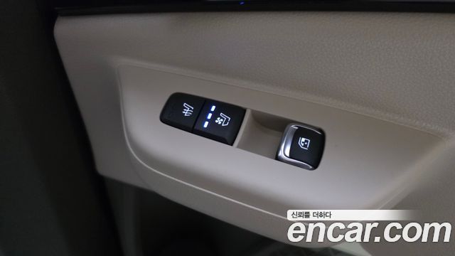 Kia Canival 2025 — photo 27