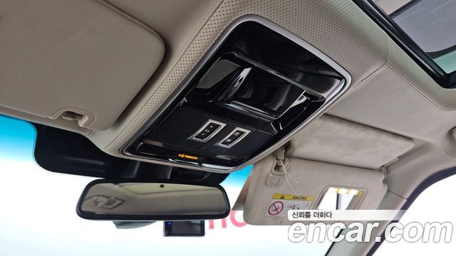 Land Rover Range Rover 2016 — photo 16