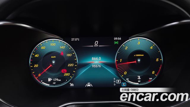 Mercedes-Benz GLC-Class 2020 — photo 11