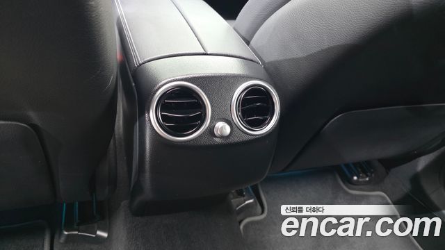 Mercedes-Benz GLC-Class 2020 — photo 31