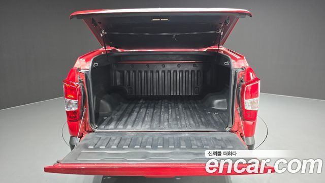 KG Mobility Rexton 2018 — photo 20