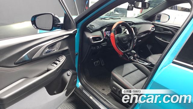 Chevrolet Korea Trailblazer 2022 — photo 10