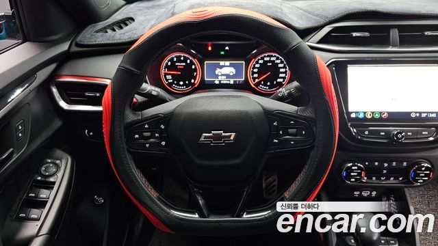 Chevrolet Korea Trailblazer 2022 — photo 12