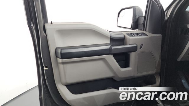 Ford F150 2017 — photo 14