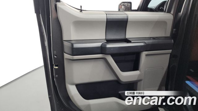 Ford F150 2017 — photo 15