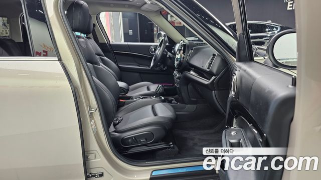 Mini Countryman 2024 — photo 11