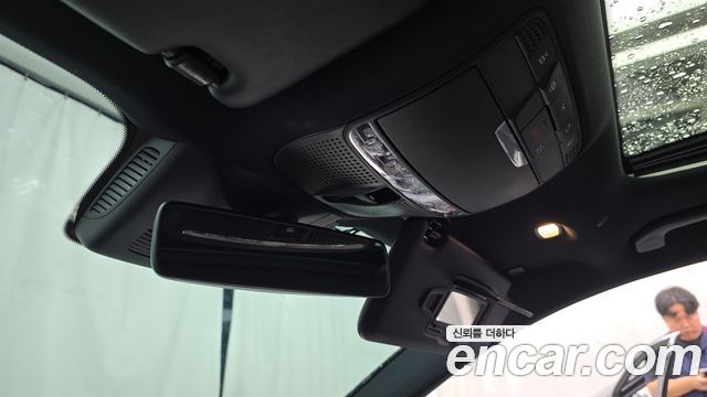 Mercedes-Benz E-Class 2020 — photo 27