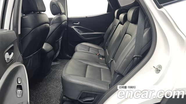Hyundai Santafe 2016 — photo 12