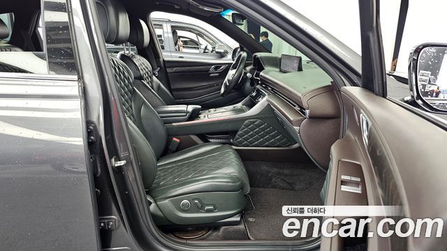 Genesis GV80 2020 — photo 17