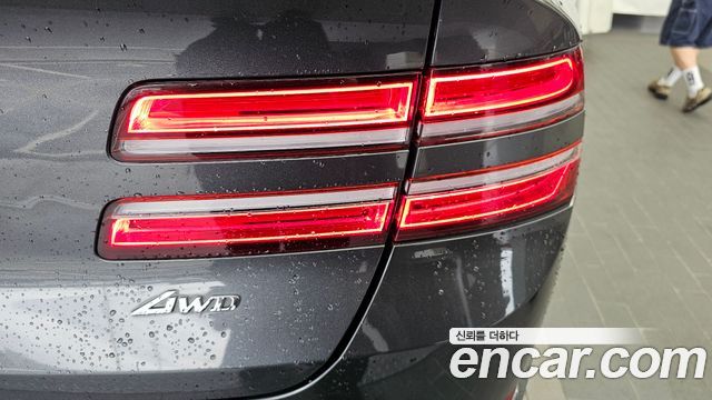 Genesis GV80 2020 — photo 9