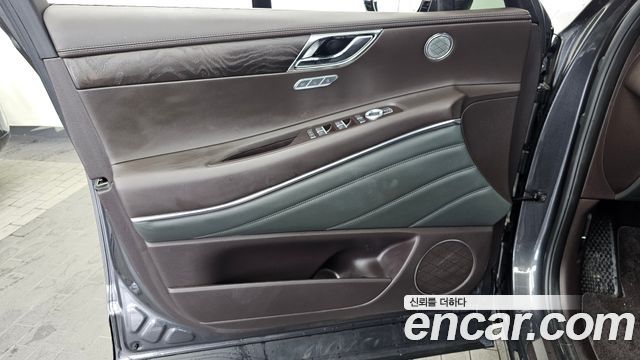 Genesis GV80 2020 — photo 14