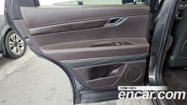 Genesis GV80 2020 — photo 15