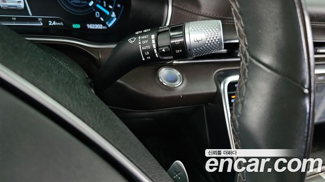 Genesis GV80 2020 — photo 27