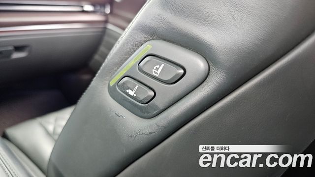 Genesis GV80 2020 — photo 33