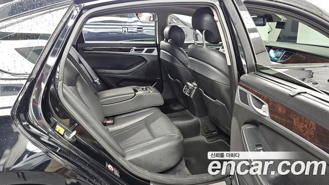 Hyundai Genesis 2015 — photo 12