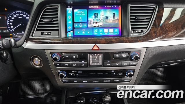 Hyundai Genesis 2015 — photo 14