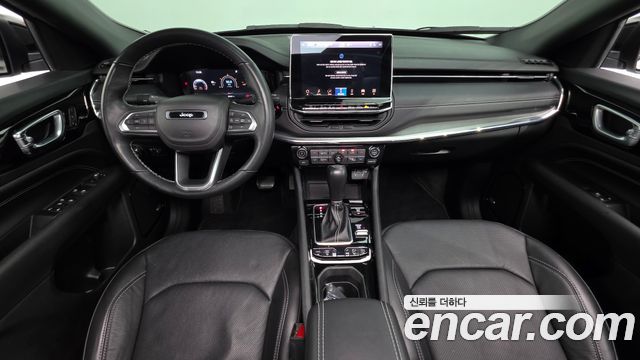 Jeep Compass 2022 — photo 10
