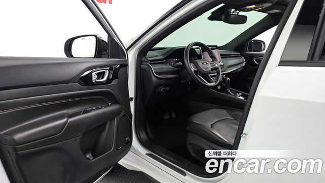 Jeep Compass 2022 — photo 13