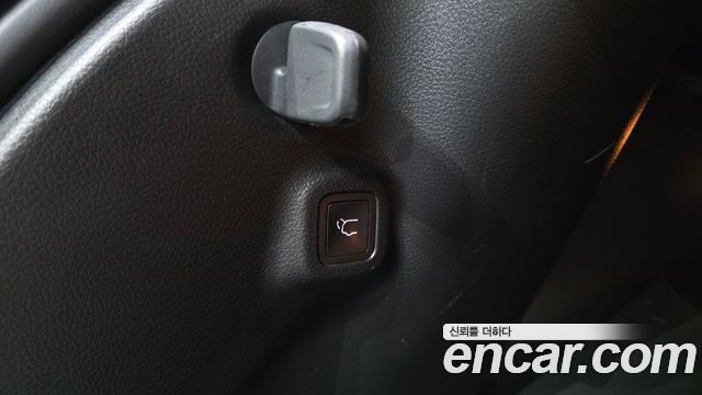 Jeep Compass 2022 — photo 26