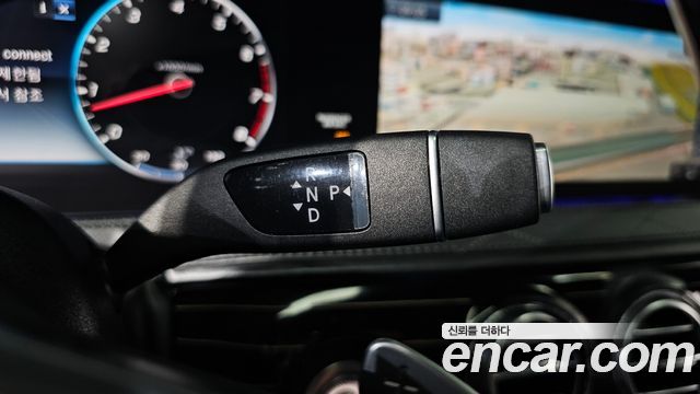 Mercedes-Benz S-Class 2020 — photo 12