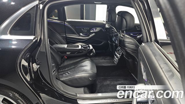 Mercedes-Benz S-Class 2020 — photo 17